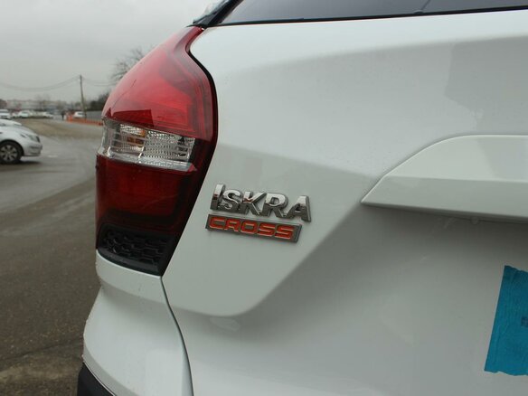 2026 Lada (ВАЗ) Iskra SW Cross, белый, 1827000 рублей - вид 6