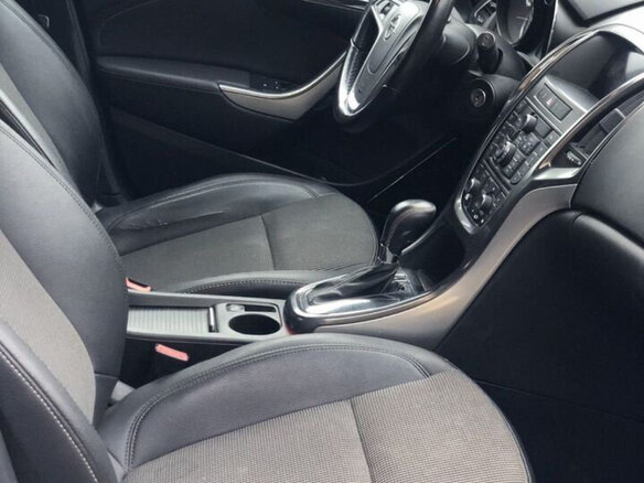 2010 Opel Astra J, чёрный, 675000 рублей - вид 14