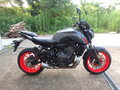 2021 Yamaha MT-07 (FZ-07), серебристый, 890000 рублей - вид 2