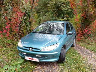 2000 Peugeot 206, зелёный, 145000 рублей, вид 2