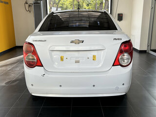 2012 Chevrolet Aveo II, белый, 450000 рублей, вид 5
