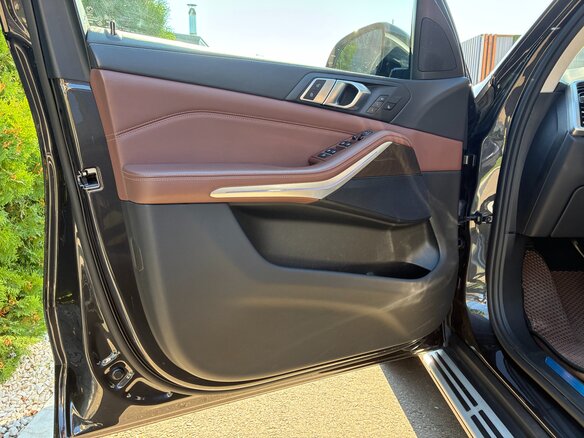2022 BMW X5 40i IV (G05/G18), серый - вид 15
