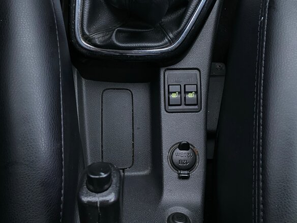 2014 Lada (ВАЗ) Priora I Рестайлинг, белый, 650000 рублей - вид 12