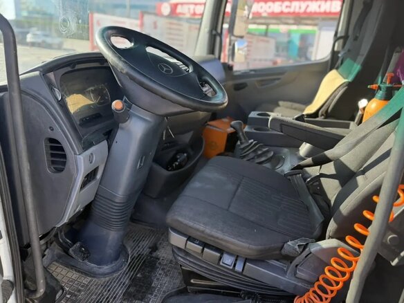 2017 Mercedes-Benz Atego, белый - вид 10