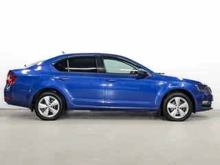 2019 Skoda Octavia III (A7) Рестайлинг, синий, 1800000 рублей, вид 4