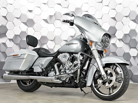 2014 Harley-Davidson Street Glide Special, серебристый, 1399000 рублей, вид 1