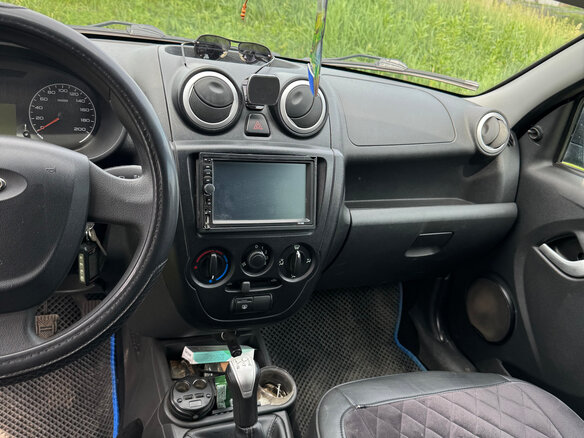 2017 Lada (ВАЗ) Granta I, синий, 450000 рублей - вид 9