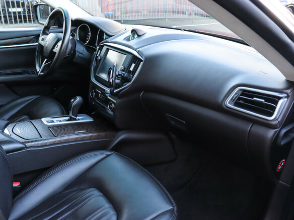 2014 Maserati Ghibli III, красный, 3150000 рублей - вид 7
