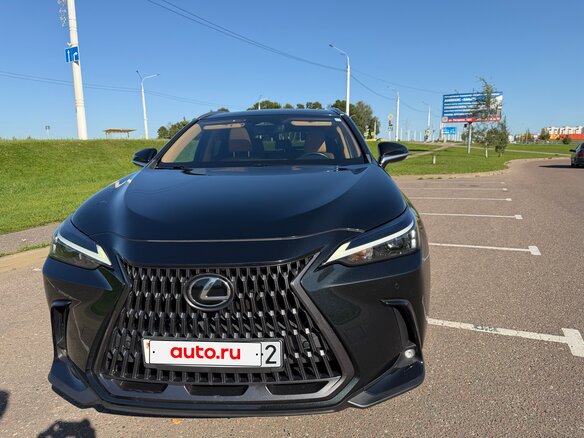2021 Lexus NX 350 II, чёрный, 4000000 рублей - вид 2