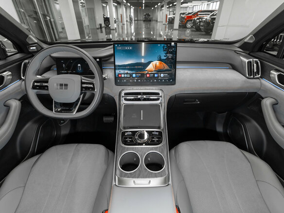 2026 Geely Galaxy M7, зелёный - вид 12