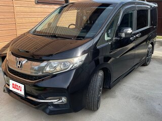 2016 Honda Stepwgn Spada V, чёрный, 1850000 рублей, вид 1