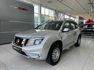 2015 Nissan Terrano III (D10), серебристый, 1249000 рублей, вид 1