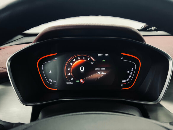 2021 Geely Coolray I, серебристый, 1600000 рублей - вид 9