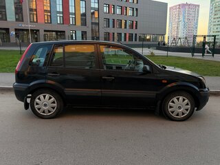 2008 Ford Fusion I Рестайлинг, чёрный, 235000 рублей, вид 3