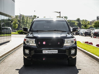2013 Toyota Land Cruiser 200 Series Рестайлинг 1, чёрный, 2924000 рублей, вид 4