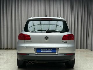 2011 Volkswagen Tiguan I Рестайлинг, серебристый, 1699000 рублей, вид 5