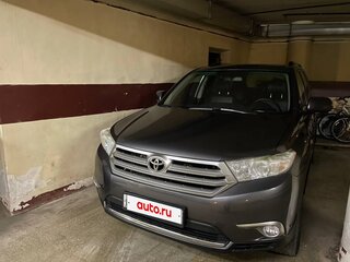2011 Toyota Highlander II (XU40) Рестайлинг, серый, 2500000 рублей, вид 4