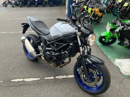 2016 Suzuki SV 650, белый, 599000 рублей, вид 2