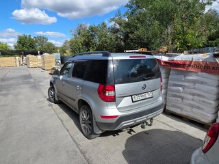 2013 Skoda Yeti I, серебристый, 1100000 рублей, вид 2