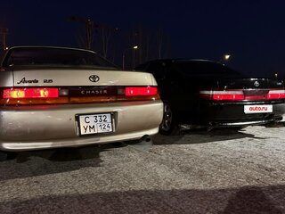 1992 Toyota Chaser V (X90), бежевый, 370000 рублей, вид 4