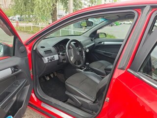 2006 Opel Astra H, красный, 325000 рублей, вид 2