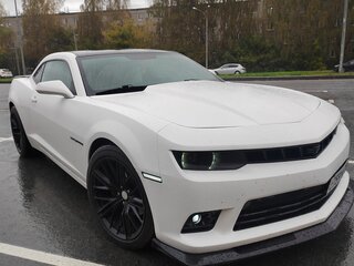 2014 Chevrolet Camaro V Рестайлинг, белый, 2200000 рублей, вид 3