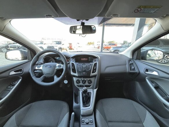 2011 Ford Focus III, коричневый, 680000 рублей - вид 14