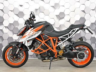 2019 KTM 1290 Super Duke R, серый, 1099000 рублей, вид 4