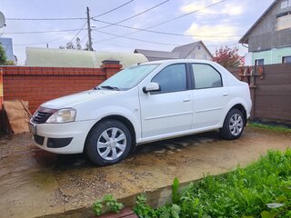 2014 Renault Logan I Рестайлинг, белый, 480000 рублей, вид 1