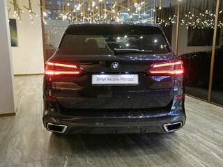 2021 BMW X5 40i IV (G05/G18), чёрный, 7890000 рублей, вид 5