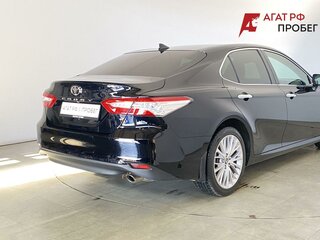 2019 Toyota Camry VIII (XV70), чёрный, 2800000 рублей, вид 3