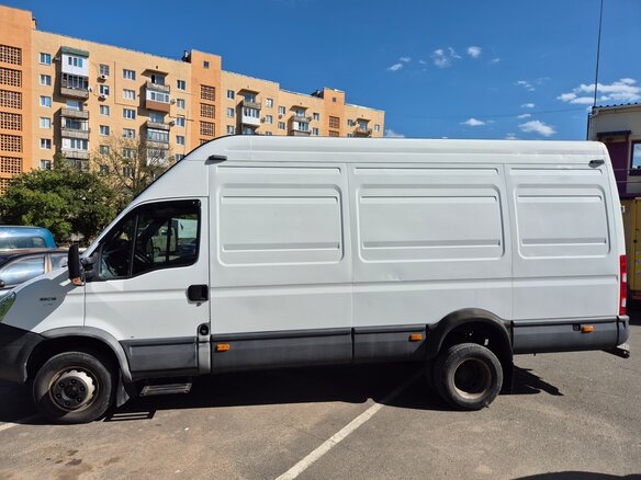 2007 Iveco Daily, белый, 1650000 рублей - вид 22
