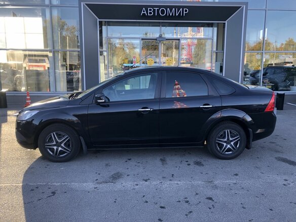 2010 Ford Focus II Рестайлинг, чёрный - вид 7