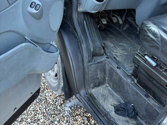 2008 Ford Transit, серебристый, 700000 рублей - вид 13