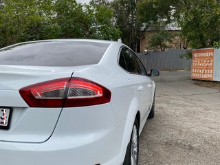 2013 Ford Mondeo IV Рестайлинг, белый, 850000 рублей, вид 5