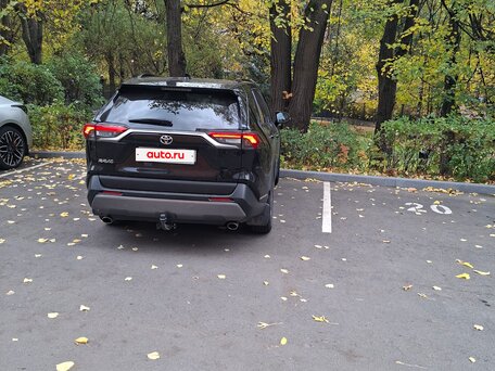 2021 Toyota RAV4 V (XA50), чёрный, 2850000 рублей, вид 1
