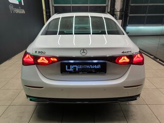 2024 Mercedes-Benz E-Класс 300 VI (W214, S214), белый, 7450000 рублей, вид 4