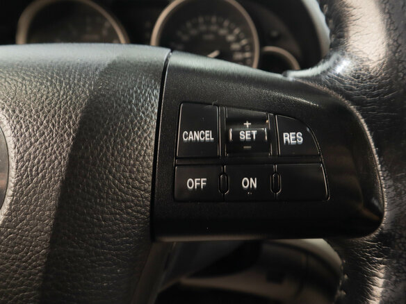 2011 Mazda 6 II (GH) Рестайлинг, белый - вид 12