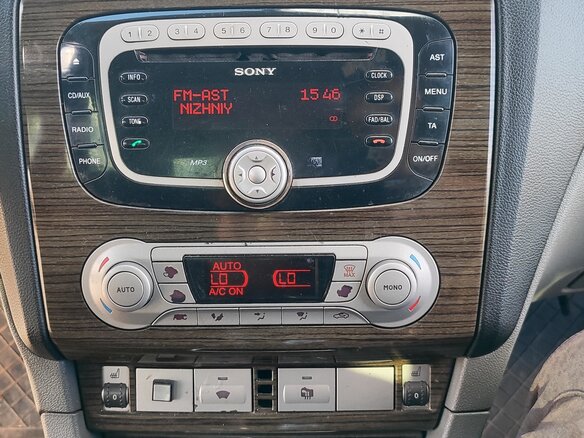 2008 Ford Focus II, чёрный, 350000 рублей - вид 16