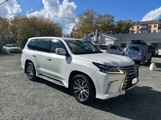 2017 Lexus LX 450d III Рестайлинг 2, белый, 7300000 рублей, вид 2