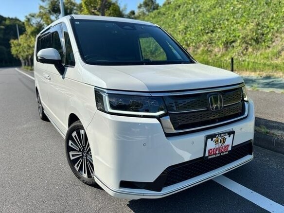 2023 Honda Stepwgn Spada VI, белый, 2228002 рублей - вид 2