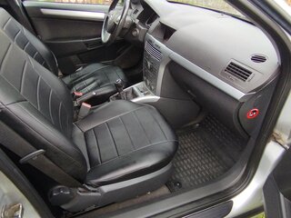 2013 Opel Astra H Рестайлинг, серебристый, 700000 рублей, вид 4