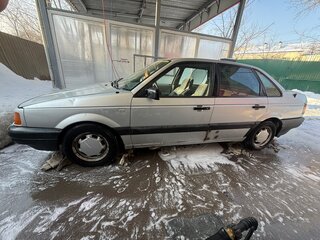 1988 Volkswagen Passat B3, серебристый, 75000 рублей, вид 4