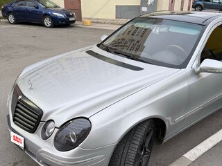 2003 Mercedes-Benz E-Класс 500 III (W211, S211), серый, 1300000 рублей, вид 3
