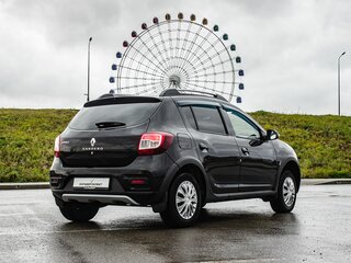 2018 Renault Sandero Stepway II, чёрный, 750000 рублей, вид 2