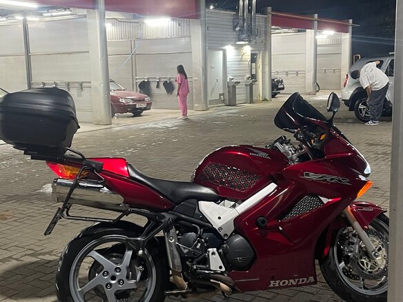 2004 Honda VFR 800, красный, 500000 рублей - вид 13