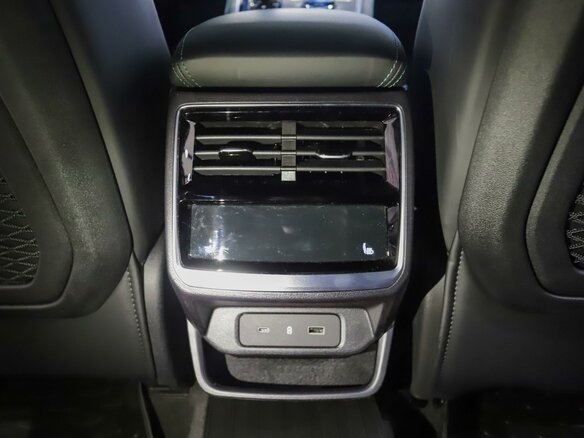 2026 Geely Monjaro I Рестайлинг, чёрный, 5190000 рублей - вид 14