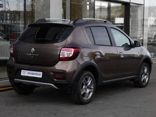 2022 Renault Sandero Stepway II Рестайлинг, коричневый, 1249000 рублей, вид 5
