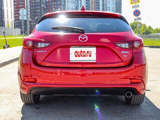 2016 Mazda Axela III Рестайлинг, красный, 1200000 рублей, вид 3