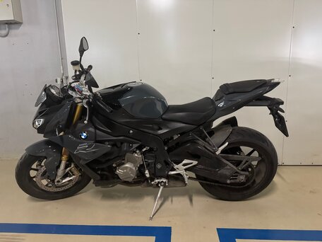 2018 BMW S 1000 R, серый, 1100000 рублей, вид 4